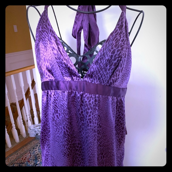 Beautiful purple guess halter dress - Picture 1 of 3